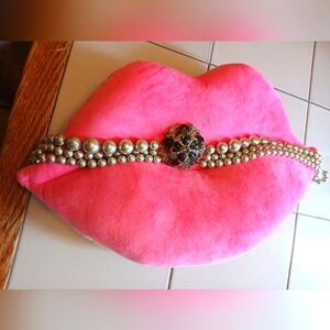 Simulated Pearl And Gemstone Adjustable Choker.